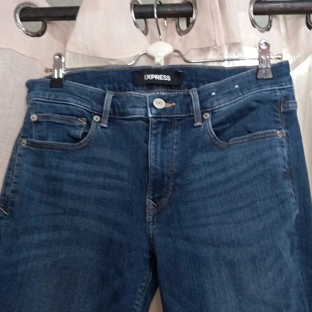 Espress Stretch Skinny mid riseJeans, size 6 short - Picture 4 of 6